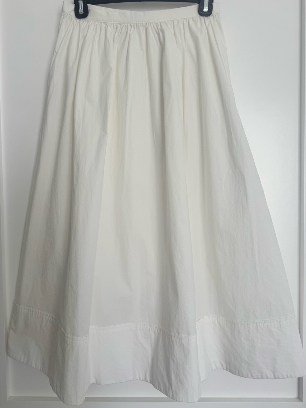 Club Monaco Crisp White Full A-Line Midi Skirt